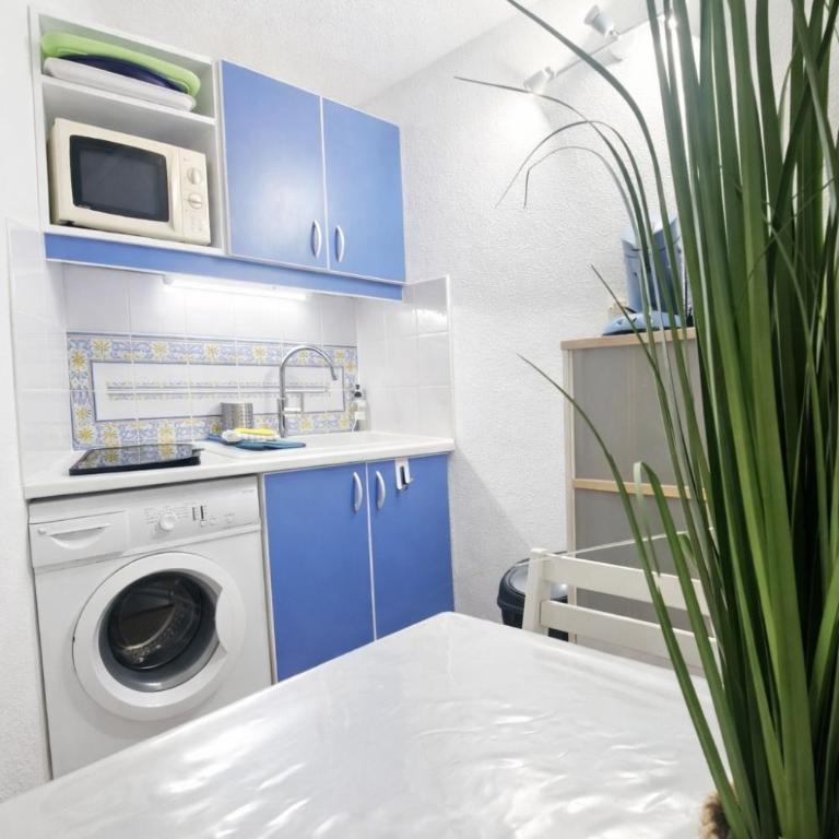 MARINES DU ROUSSILLON Villa en duplex très calme en résidence privée avec piscine - M65 - Two-Bedroom House - 15
