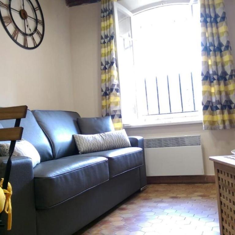 Charmant duplex au coeur du Vieil Antibes 3 pers - Appartement 1 Chambre - 9