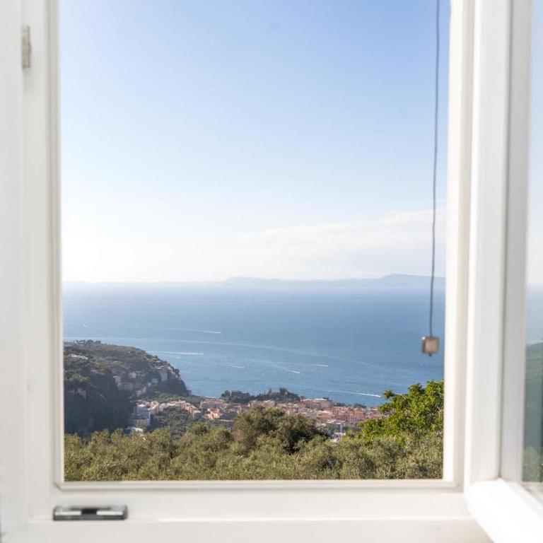Borgo Mezzo Monte with Concierge, Panoramic Sea Views and Rooftop Jacuzzi by Feeling Italy - Apartment - 22