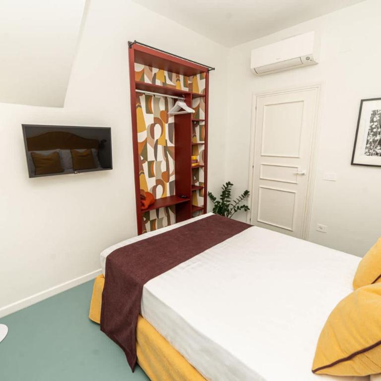 Borgo Mezzo Monte with Concierge, Panoramic Sea Views and Rooftop Jacuzzi by Feeling Italy - Apartment - 25