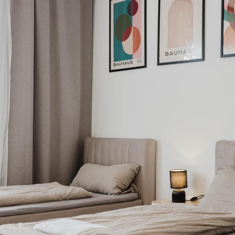 PrimeStay Appartementhaus - Zimmer für Lang und Kurzzeitaufenthalte - Camera Matrimoniale con Bagno in Comune - 4