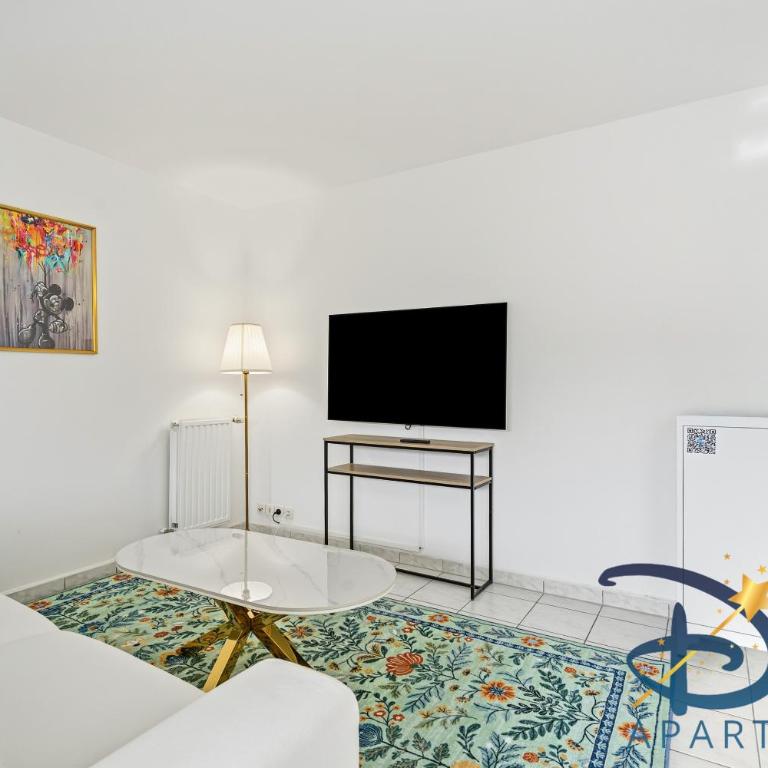 Happy Home By Dream Apartments - Apartment mit 2 Schlafzimmern und Balkon - 4