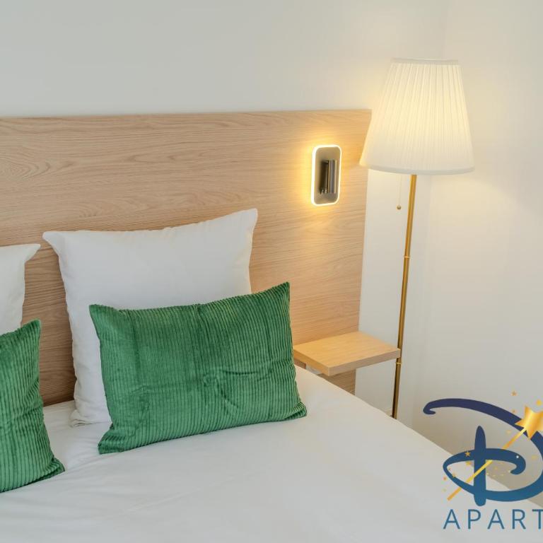 Happy Home By Dream Apartments - Apartment mit 2 Schlafzimmern und Balkon - 36