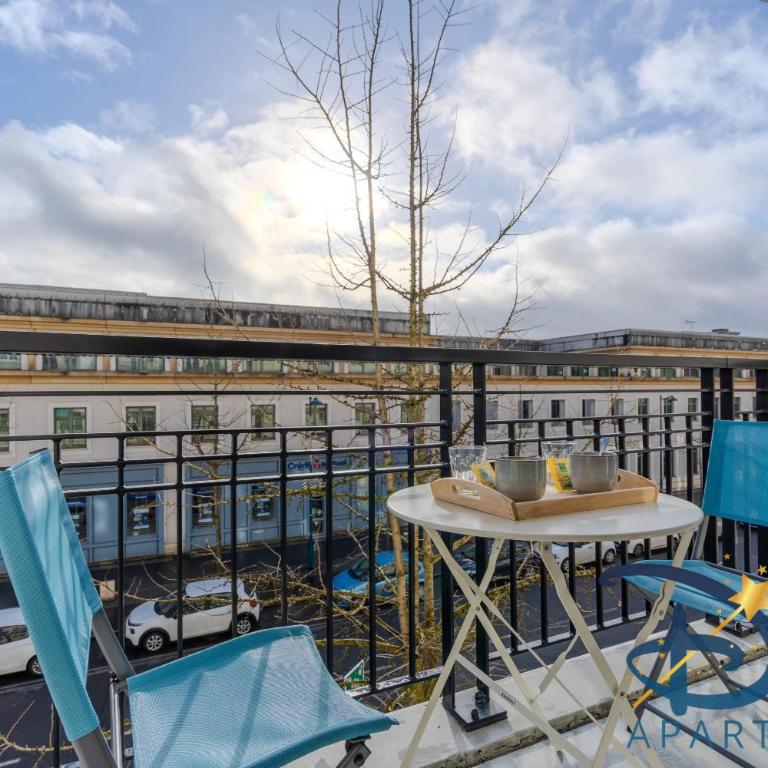 Happy Home By Dream Apartments - Apartment mit 2 Schlafzimmern und Balkon - 46