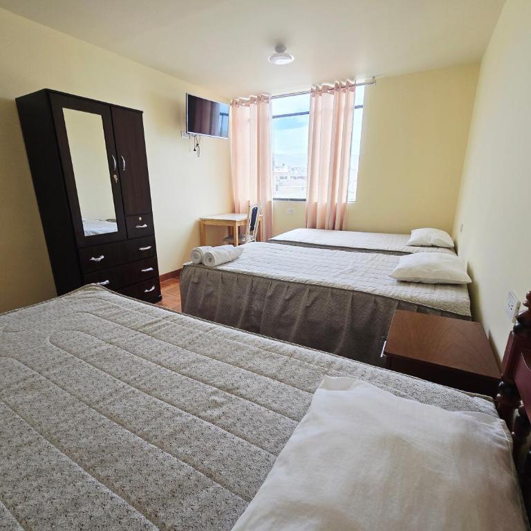 Casa Hospedaje Familiar Yasmin - Comfort Triple Room with Shower - 5