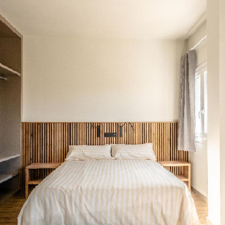 L'Alcor Aparthotel - Deluxe One-Bedroom Apartment - 1
