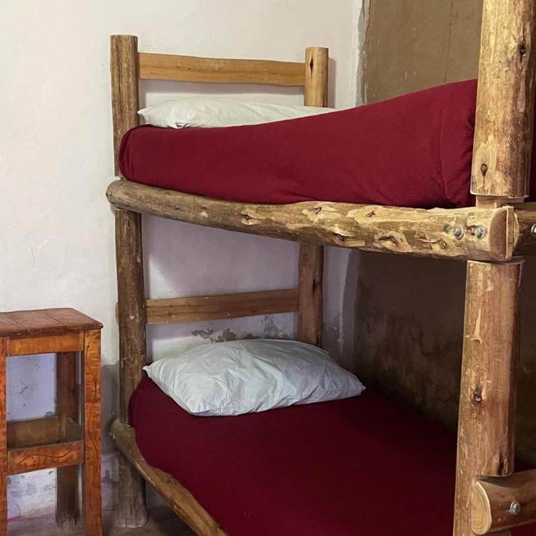 Rancho Lamaral Hostel & Camping - Cama en habitación compartida mixta de 6 camas - 2
