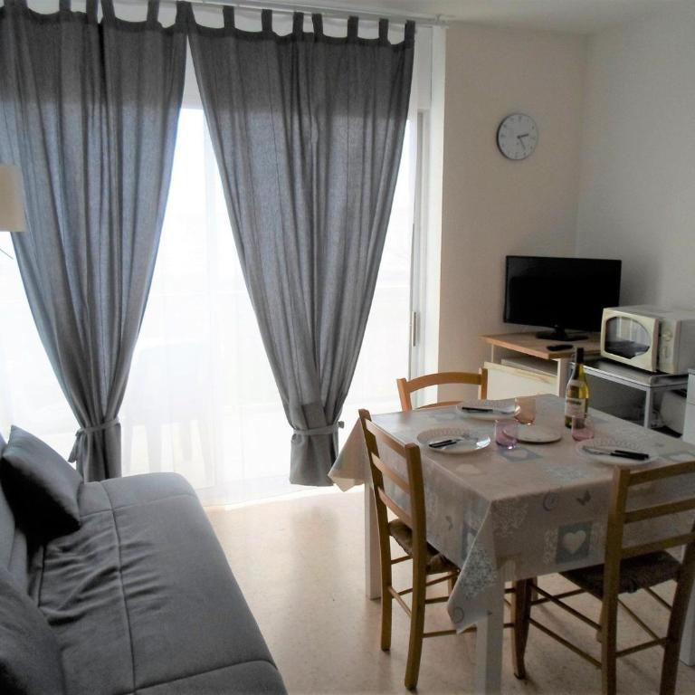 Appartement avec Balcon à 5 min des Thermes - Animaux admis - FR-1-503-25 - Studio - 5