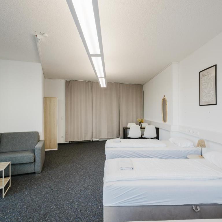 PrimeStay Appartementhaus - Zimmer für Lang und Kurzzeitaufenthalte - Camera Tripla con Bagno in Comune - 23