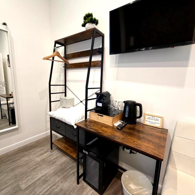 IHH COLLECTION - Eden Luxury Roma - Standard Queen Room - 4