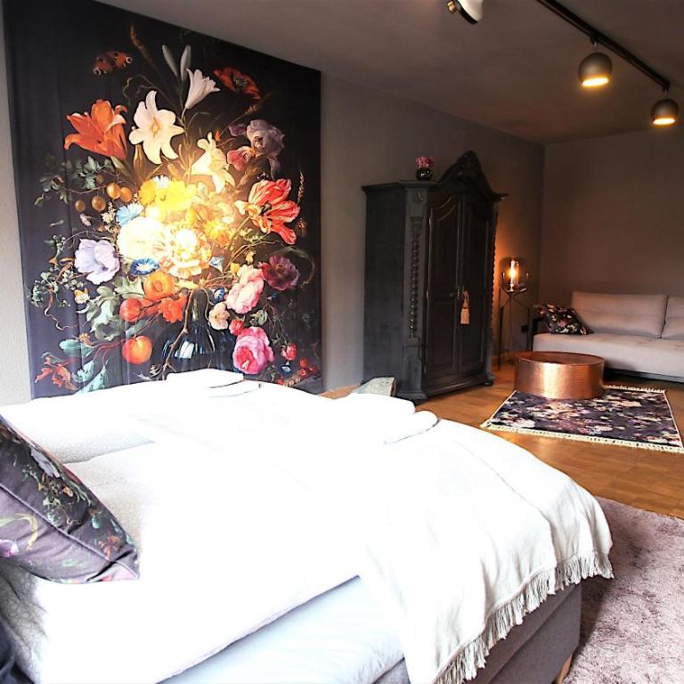 The George Rooms - Boutique Style - Deluxe Doppel- oder Zweibettzimmer mit Gemeinschaftsbad und -küche - 23