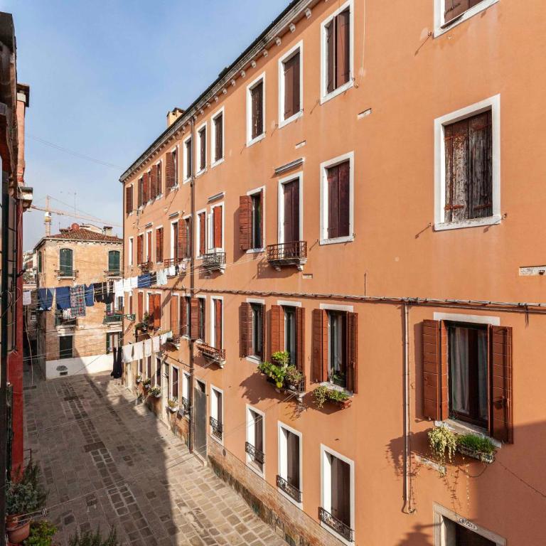 Biennale Roof Terrace Mansion - Three-Bedroom Apartment - 2