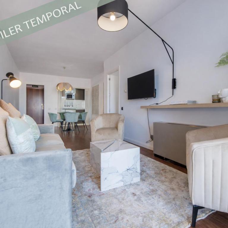 Tu Escapada Urbana - Plaza de Castilla III, Diseño y Localización - Apartamento de 1 dormitorio - 1