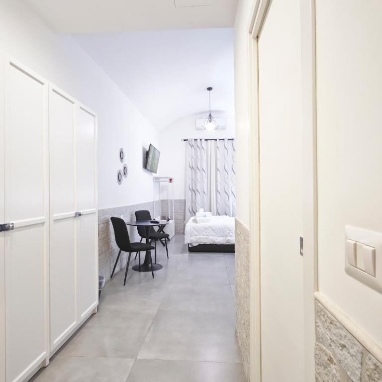 Giglio Rosso - Double Room with Private Bathroom - 7