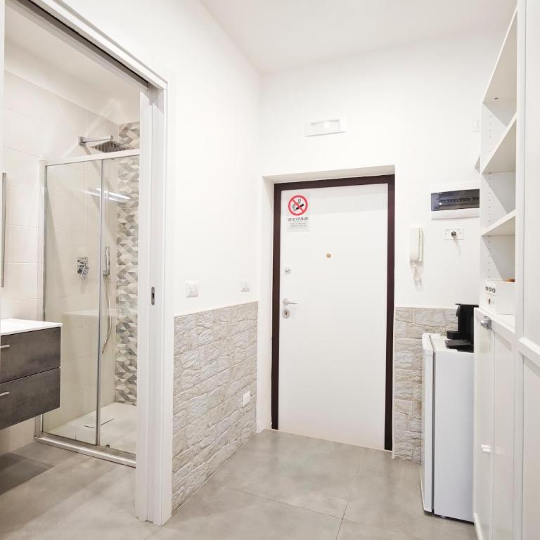 Giglio Rosso - Double Room with Private Bathroom - 13