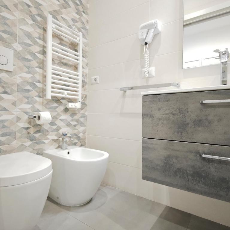 Giglio Rosso - Double Room with Private Bathroom - 24