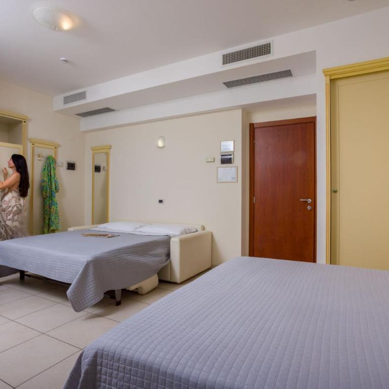 Hotel Zeus - Junior Suite - Fronte Spiaggia - 7