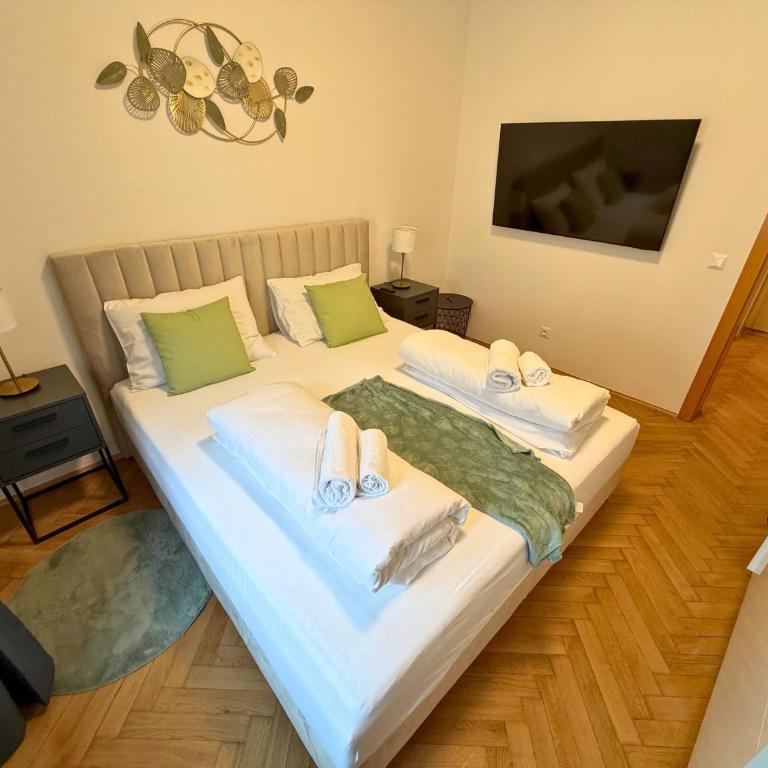 Leoben City Apartments - Premium Apartments 24 7 - Camera Quadrupla Premium - 2