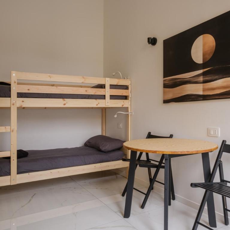 A Casa Gualandi - Posto Letto in Dormitorio Femminile per 4 Persone - 11