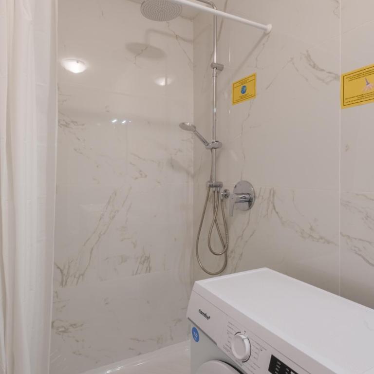 A Casa Gualandi - Camera Matrimoniale Standard con Bagno in Comune - 6