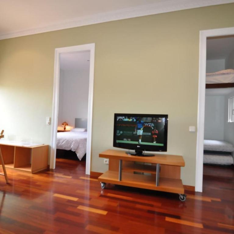 Ático con encanto, centro, con aparcamiento - Two-Bedroom Apartment - 1