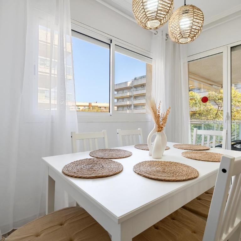 Hauzify I Apartament Aventura - Apartamento de 3 dormitorios - 3