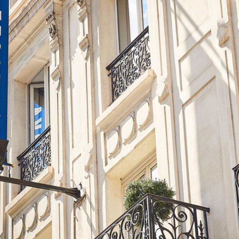 Hotel Cervantes by Happyculture - Chambre Double avec Balcon - 3