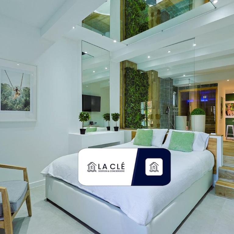 La Clé Escale Amoureuse Sauna & Balnéo - One-Bedroom Apartment with Spa Bath - 5