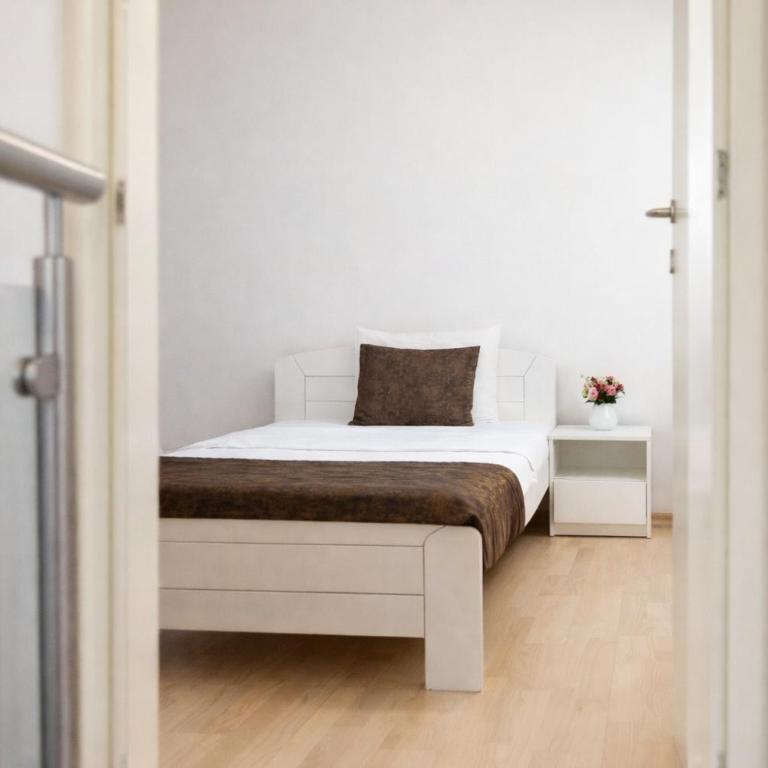Parkside Garni - Apartman sa 3 Spavaće Sobe - 9