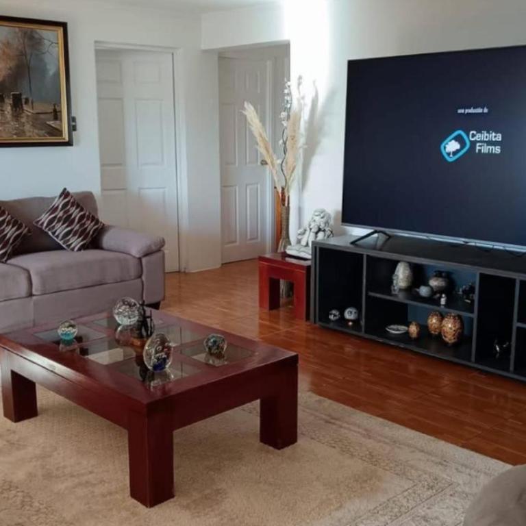 manquihue - Two-Bedroom House - 2
