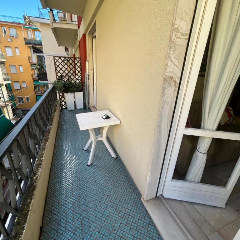 Elegant Apartment in Santa by PortofinoVacanze - Appartamento Deluxe con 1 Camera da Letto - 2