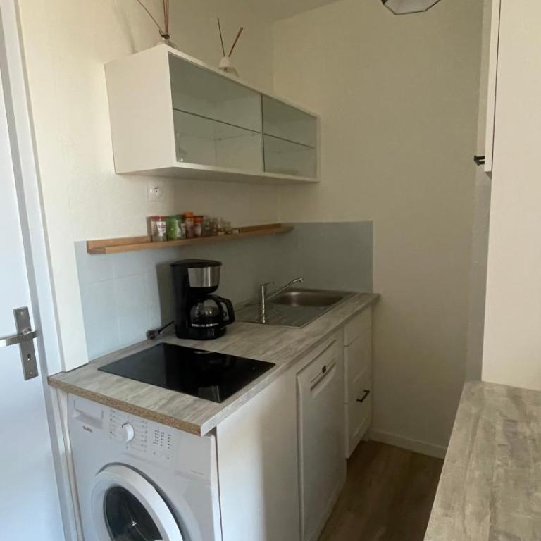 Appartement à 200 mètres de la plage - Two-Bedroom Apartment - 3