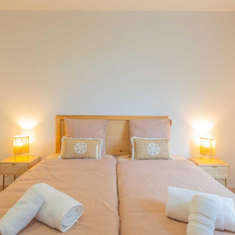 Spacious Villa with Pool & A-C for 8 - Sea View - Apartamento - 30