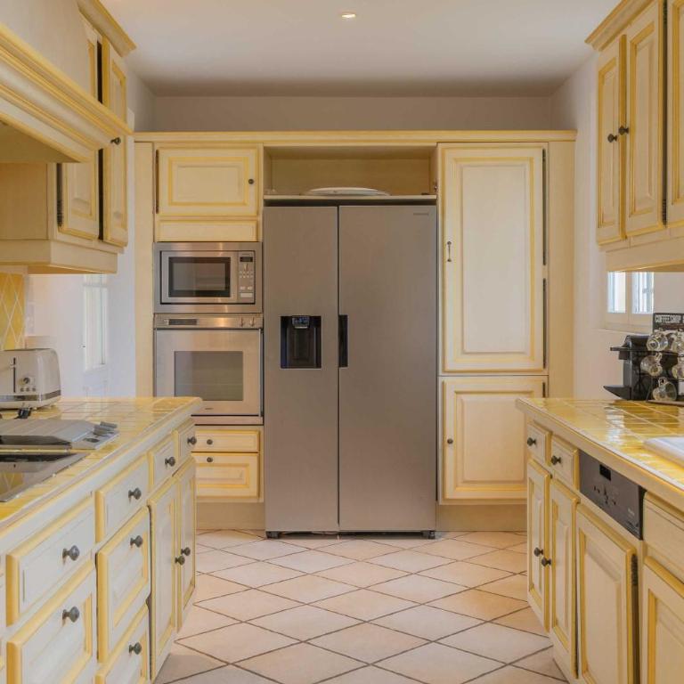 Spacious Villa with Pool & A-C for 8 - Sea View - Apartamento - 34