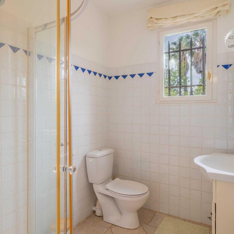 Spacious Villa with Pool & A-C for 8 - Sea View - Apartamento - 45