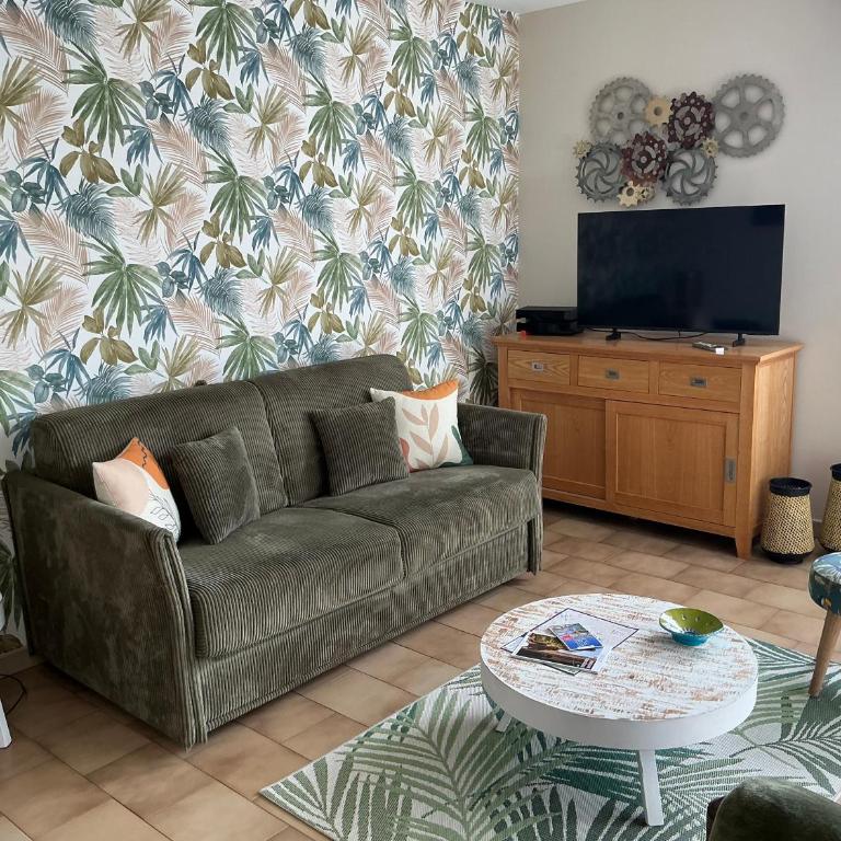 Spacieux T2, emplacement idéal et parking privé - Appartement 1 Chambre - 3