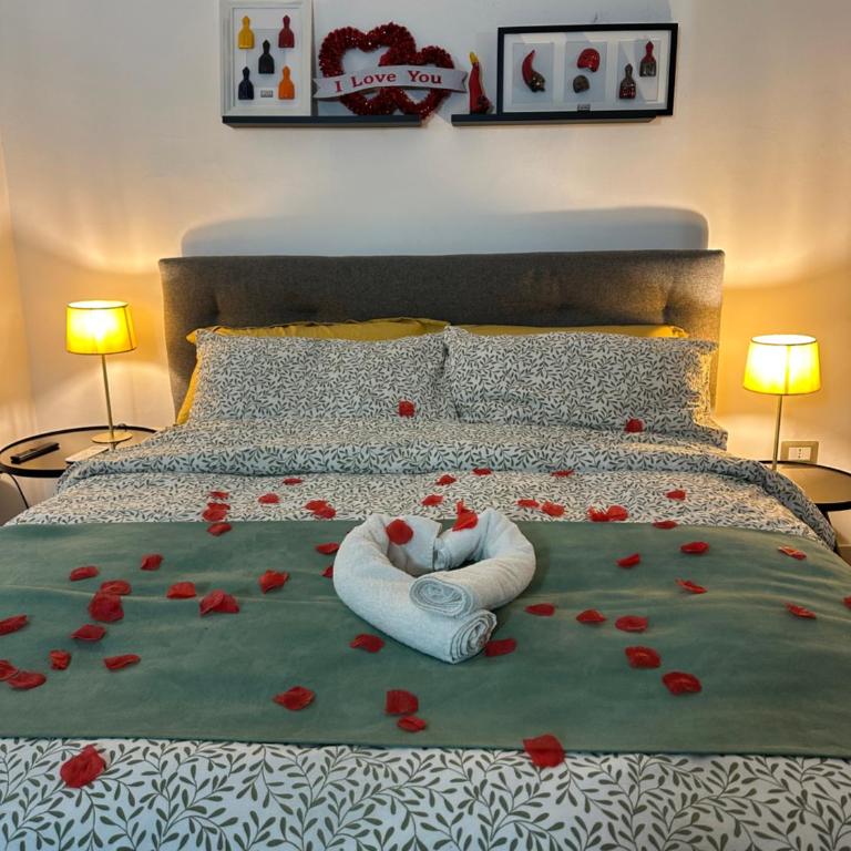 Bella Chiaia - One-Bedroom Apartment - 3