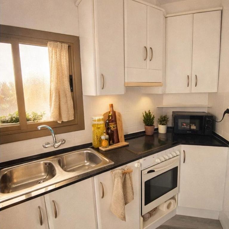 Atlantida Apartment Habitacion privada en apartamento y baño compartido sin ascensor - Double Room with Shared Bathroom - 10