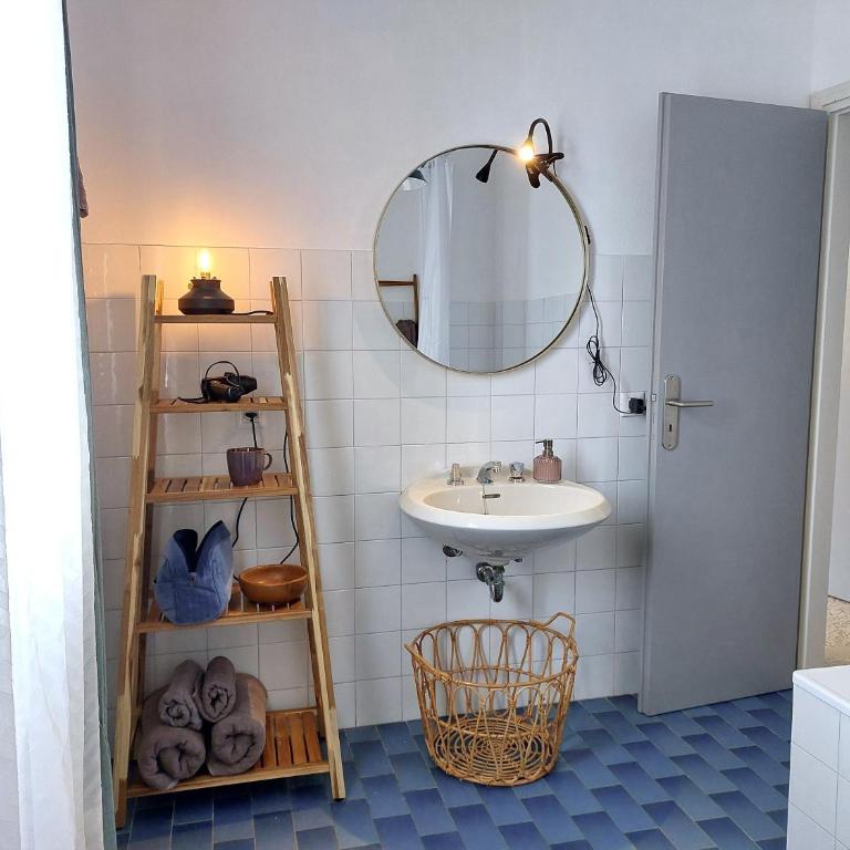 Casa Malina Ferienhaus im Grünen am Gardasee - Three-Bedroom House - 27