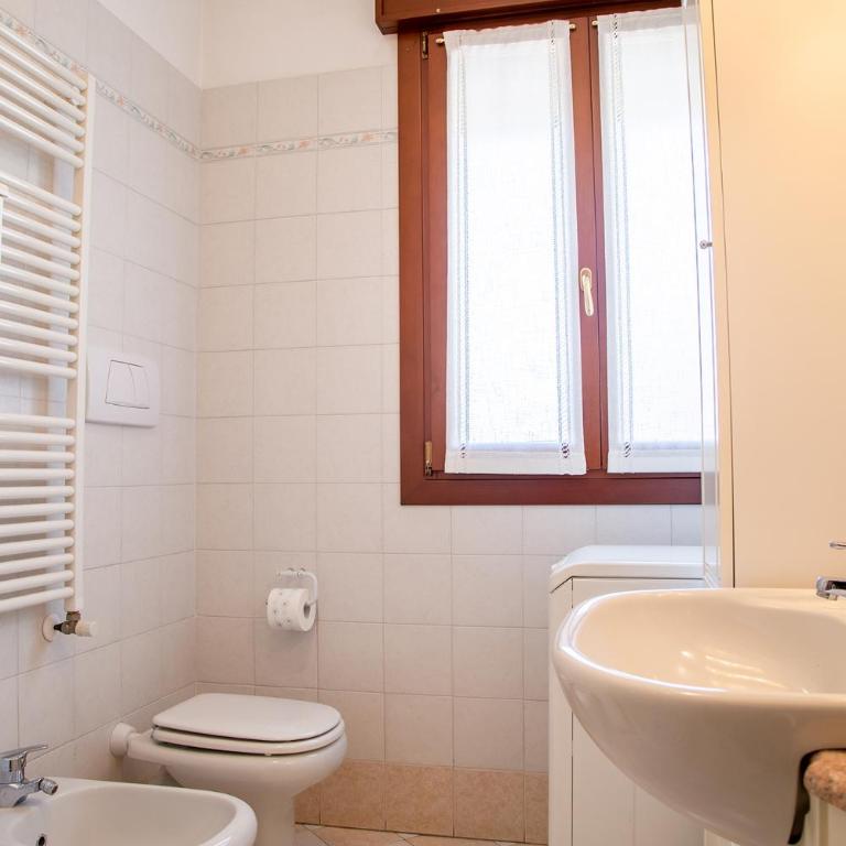 Appartamento Vittoria - Catene Marghera - Two-Bedroom Apartment - 10
