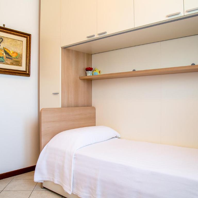 Appartamento Vittoria - Catene Marghera - Two-Bedroom Apartment - 15
