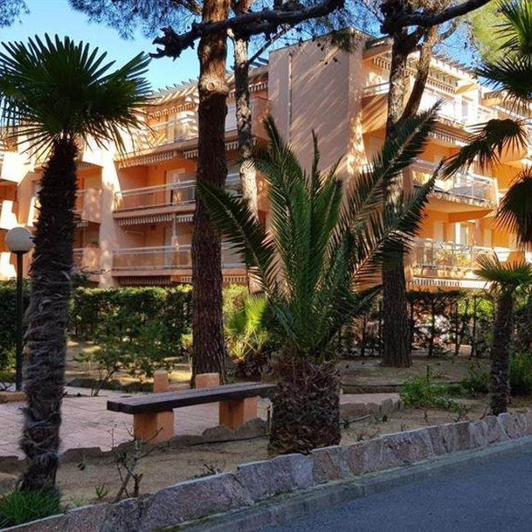 BO240-A09 Appartement Studio 4 couchages BORMES LES MIMOSAS - Studio - 14