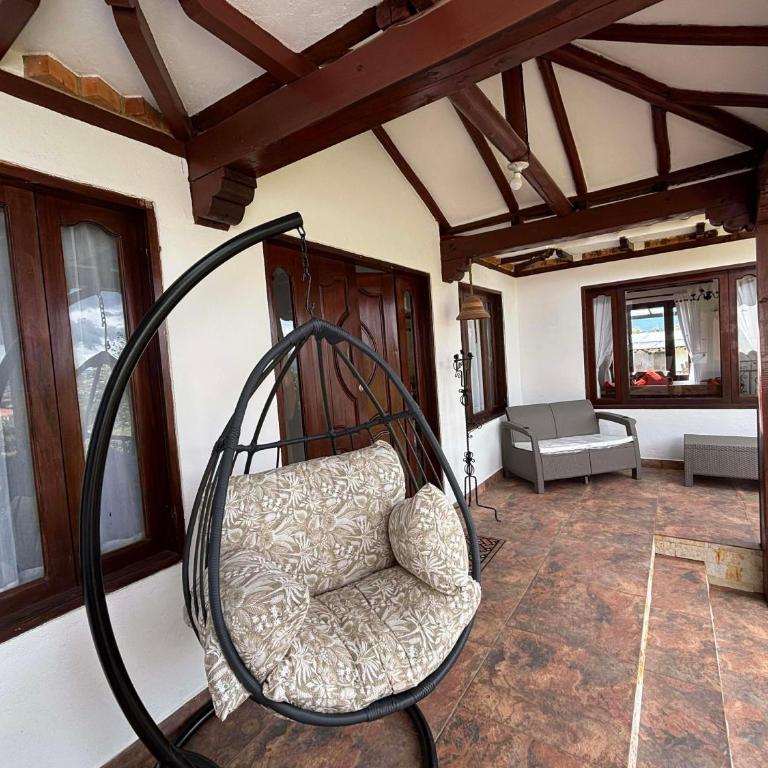 Refugio de la Montaña - Casa campestre con Piscina - Three-Bedroom House - 10