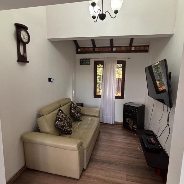 Refugio de la Montaña - Casa campestre con Piscina - Three-Bedroom House - 20