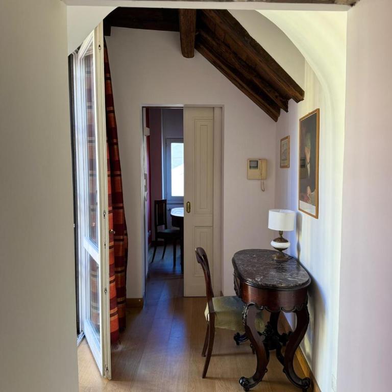 Vatican Retreat- 2bedrooms and 2 bathrooms - Appartamento con 2 Camere da Letto e Terrazza - 2