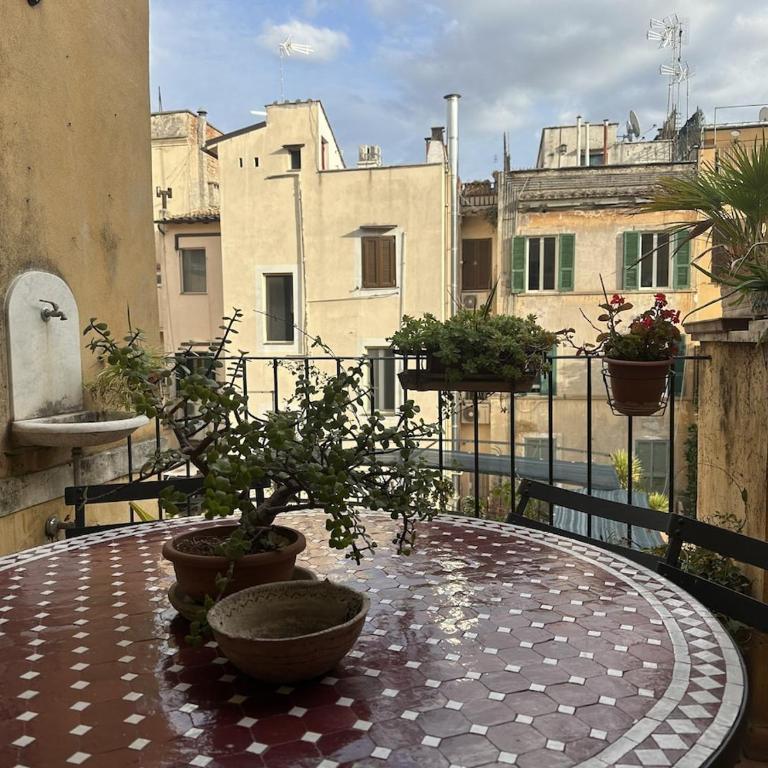 Vatican Retreat- 2bedrooms and 2 bathrooms - Appartamento con 2 Camere da Letto e Terrazza - 1