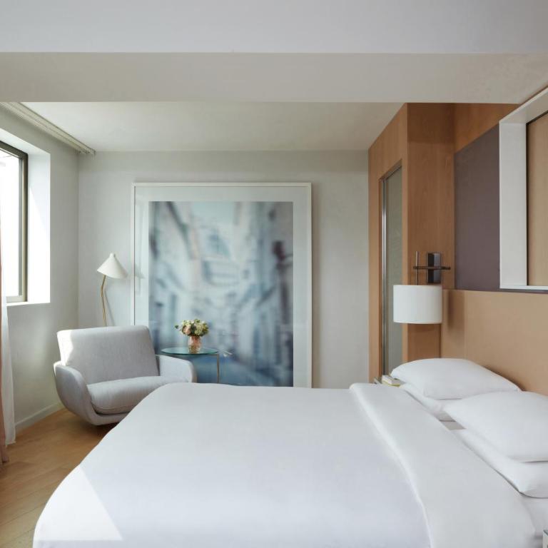 Hyatt Regency Paris Etoile - Presidential Suite - 4