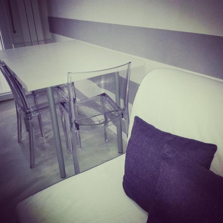 Minisuite - One-Bedroom Apartment - 17