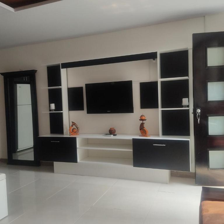 Modern and cozy accommodation - One-Bedroom Apartment - 6