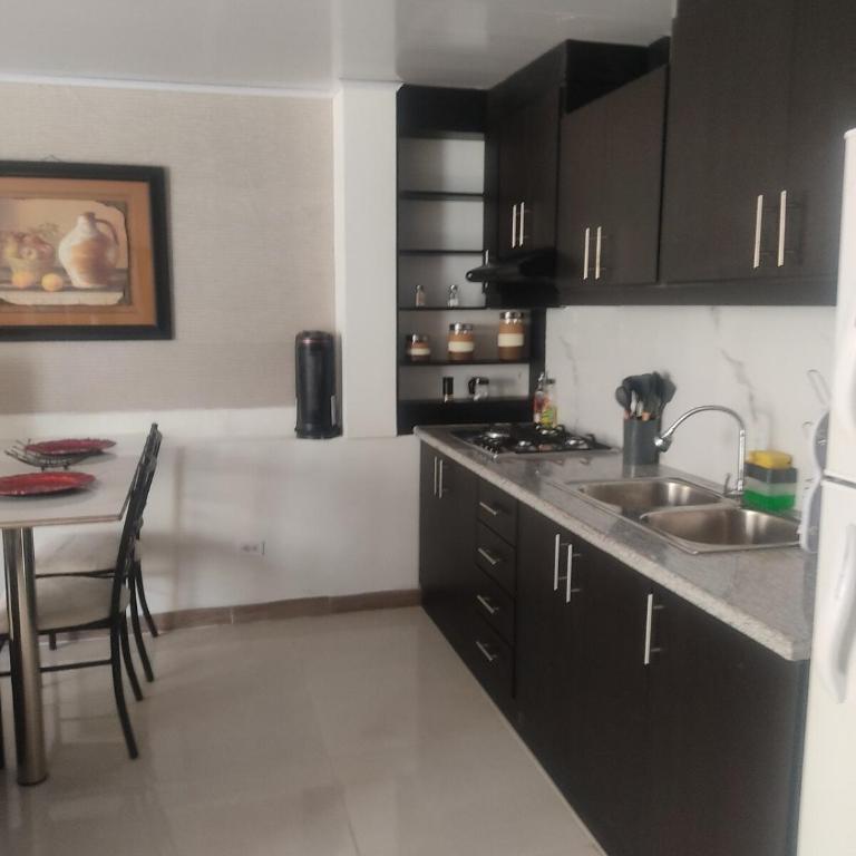 Modern and cozy accommodation - One-Bedroom Apartment - 12